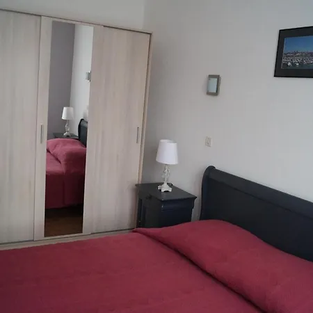 Holiday home De La Greve *